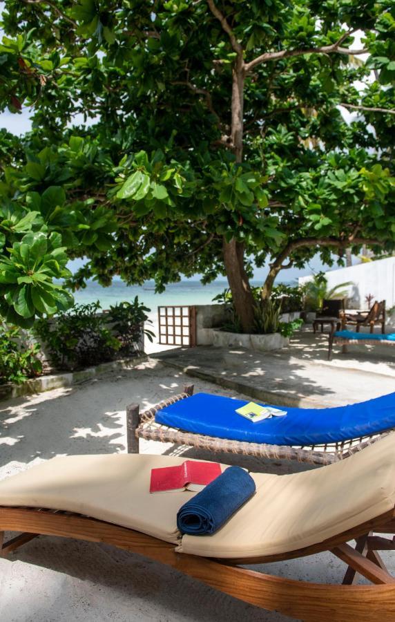 Uroa Beach Lodge Eksteriør billede